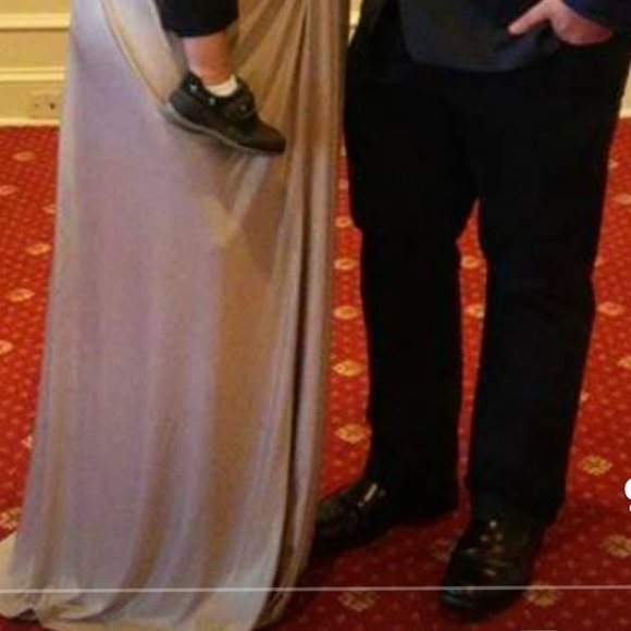 Gorgeous evening dress - Picture 8 of 8